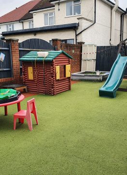 large-outdoor-garden-area-2